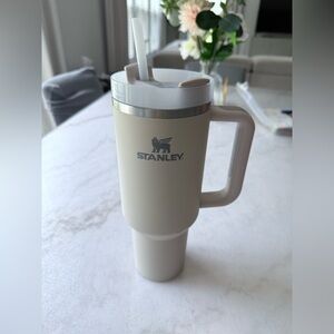 Stanley Cream Quencher Cup